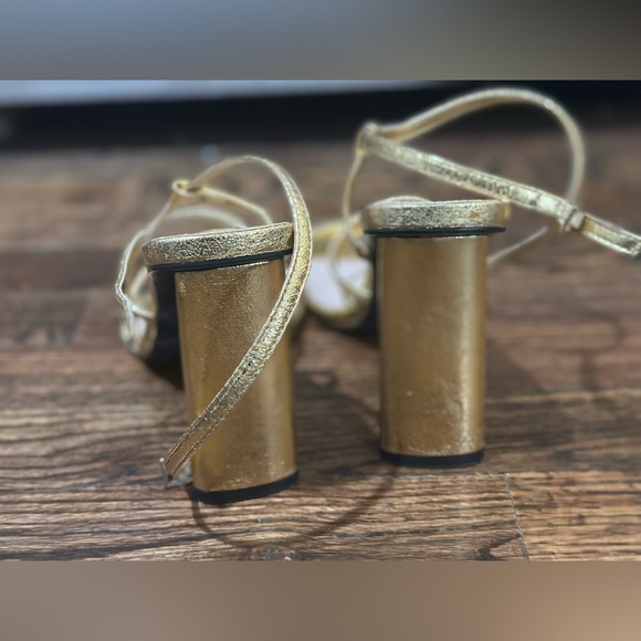 Zara Gold Metallic high heel thin strappy sandals size 9/size 40 - Picture 3 of 3